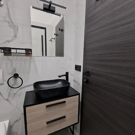 Veneziana Apartman *